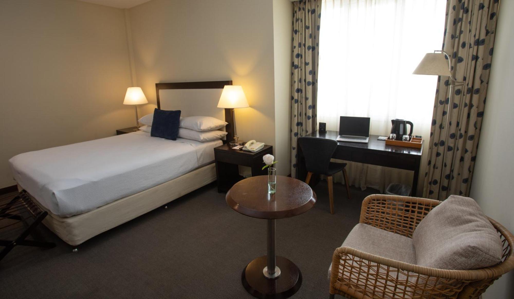 Hotel Peninsula Valdes ปวยร์โตมาดริน ภายนอก รูปภาพ