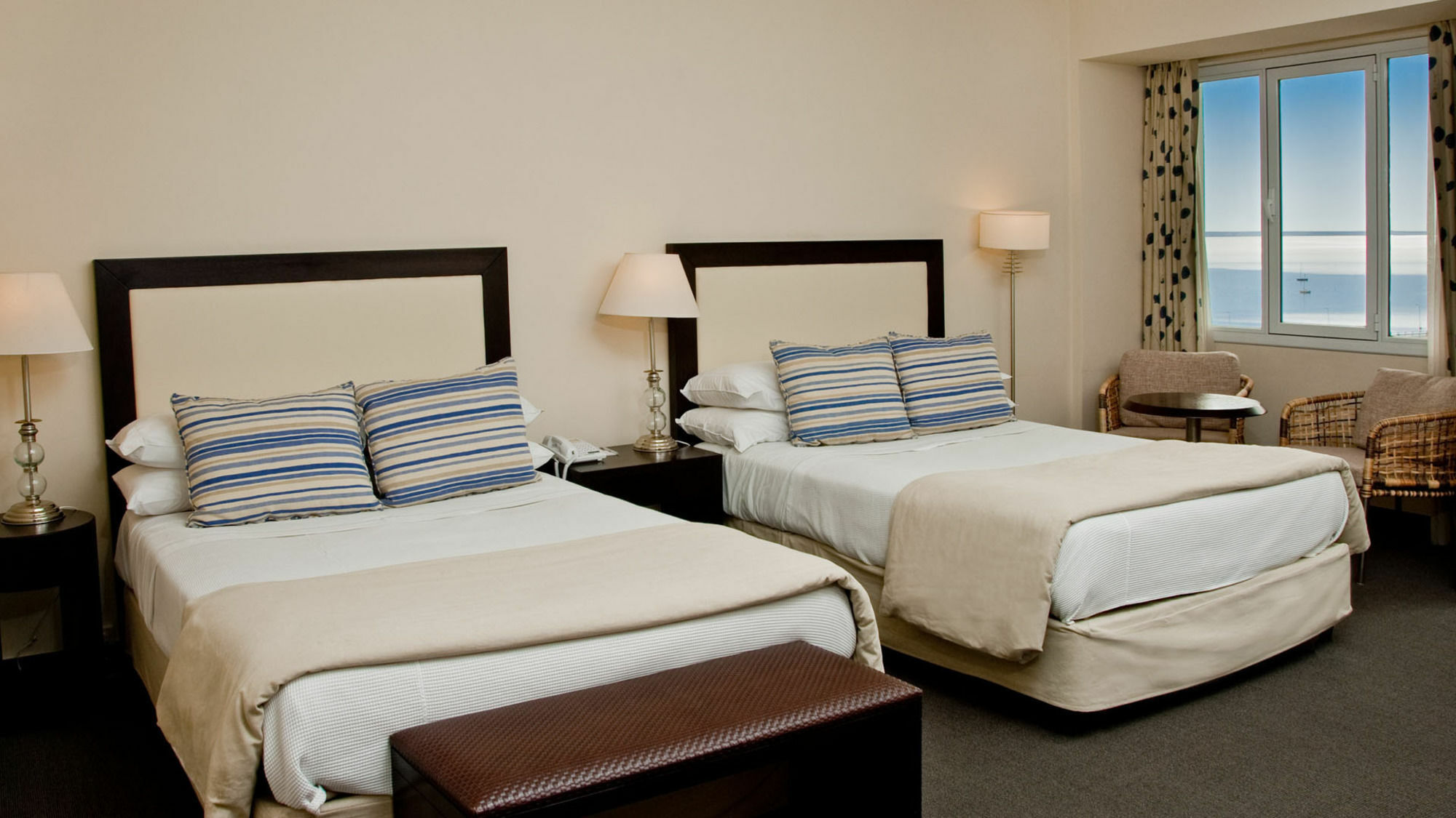 Hotel Peninsula Valdes ปวยร์โตมาดริน ภายนอก รูปภาพ